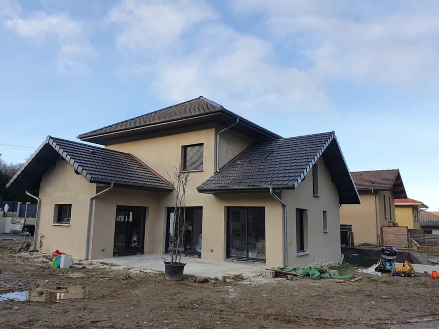 Façade après ravalement Ravalement, enduit gratté fin,Annemasse | ADA Façades